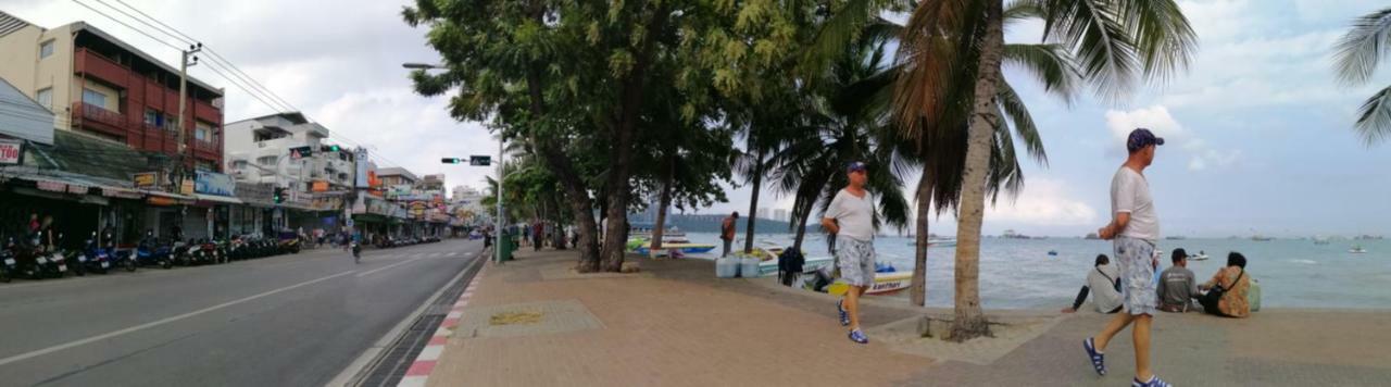 Montana Court Pattaya Apartment Ngoại thất bức ảnh
